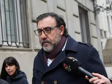 El hermano de Koldo García, Joseba, acude a declarar ante el Tribunal Supremo en el marco del "caso Koldo" El hermano de Koldo, Joseba García, a su llegada al Tribunal Supremo para declarar como testigo