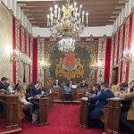 Imagen de la sesión del pleno en el que se han aprobado hoy los presupuestos de Alicante, con los votos del PP y Vox