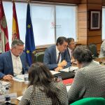 Suárez-Quiñones en la reunión de la comisión de seguimiento