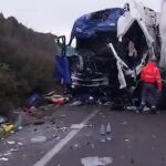 Brutal accidente en Navarra: cuatro muertos en un choque frontal entre dos camiones en Fitero