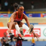Ana Peleteiro, en pleno vuelo camino de la final de triple