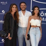 Susana Saborido y Joaquín Sánchez con su hija mayor, Daniela