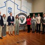 El presidente de la Diputación de Valladolid, Conrado Íscar, presenta "El Día V", junto a Roberto Díez, Carlos Villar, Lucía Fernández, Héctor Medina, Ángela Arranz, Joana Ramírez y Ana Portela