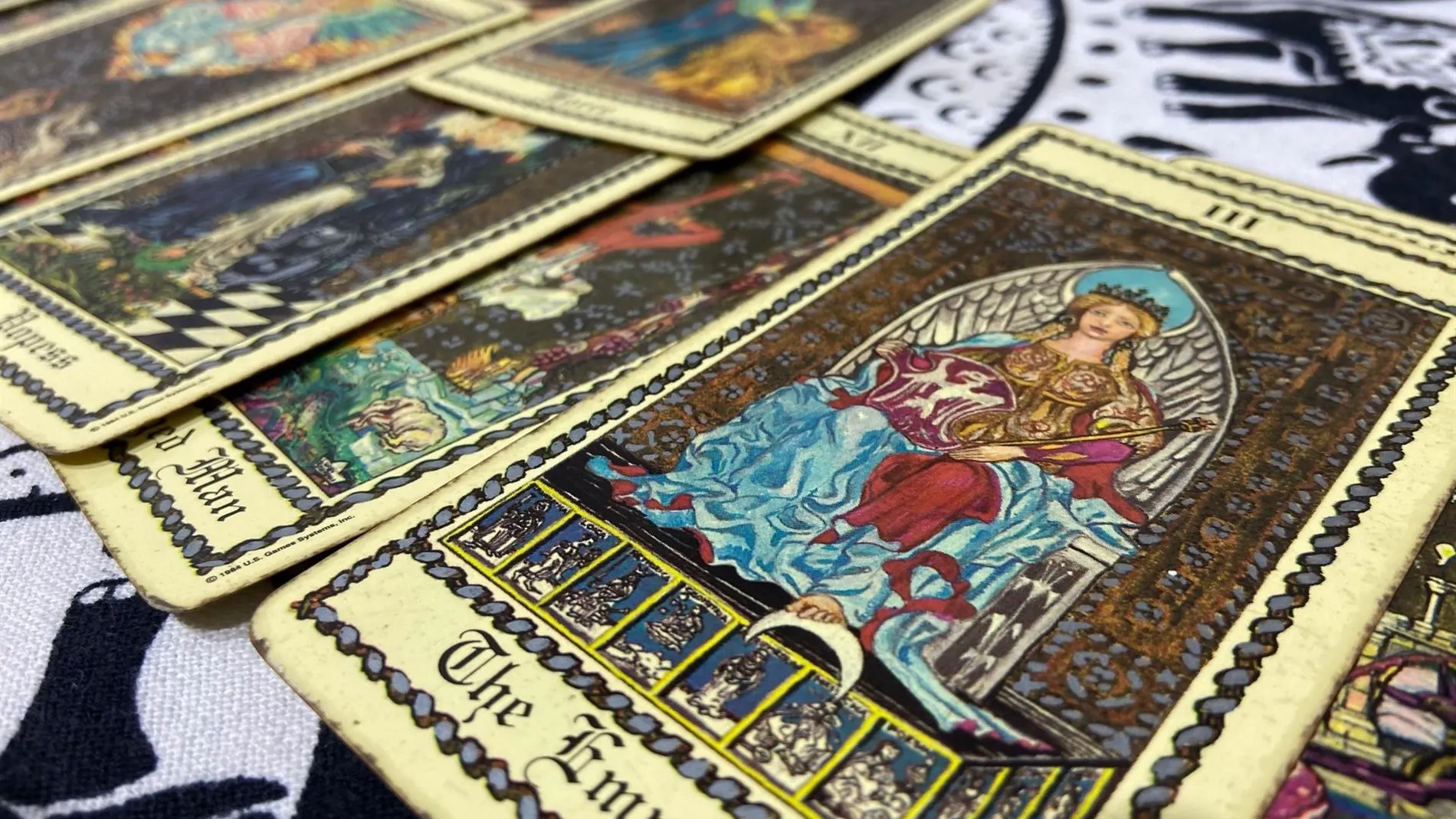 La 33ª Feria Esotérica de Madrid abre sus puertas a lo místico y a lo espiritual este jueves con más de 70 expositores
