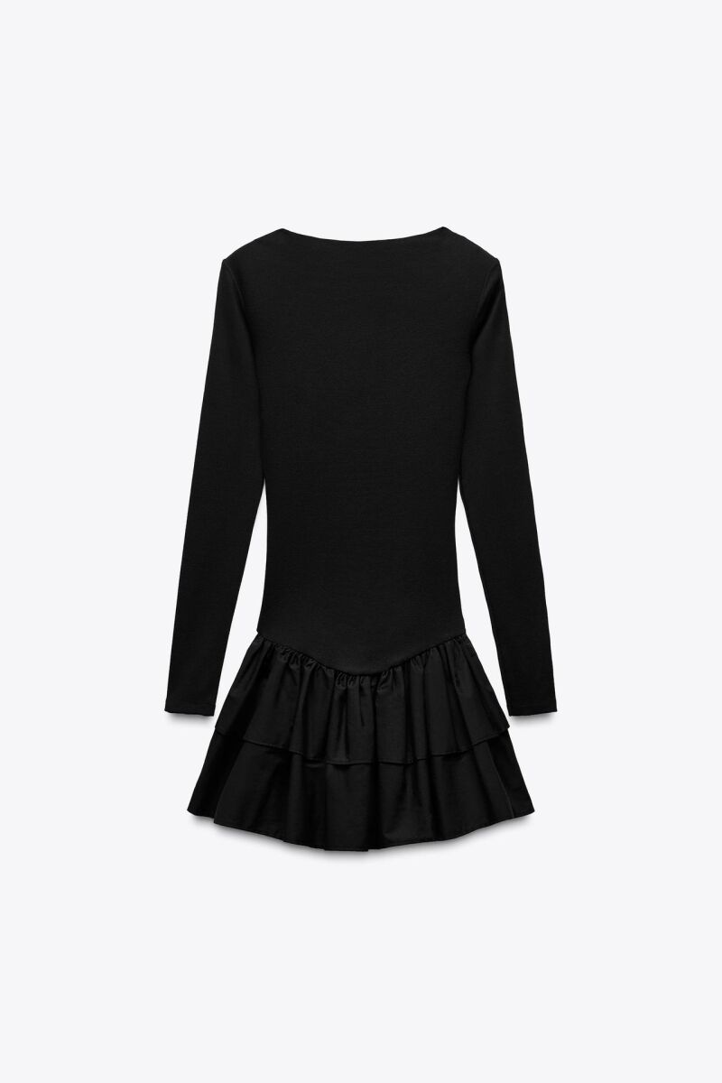 Vestido corto volantes