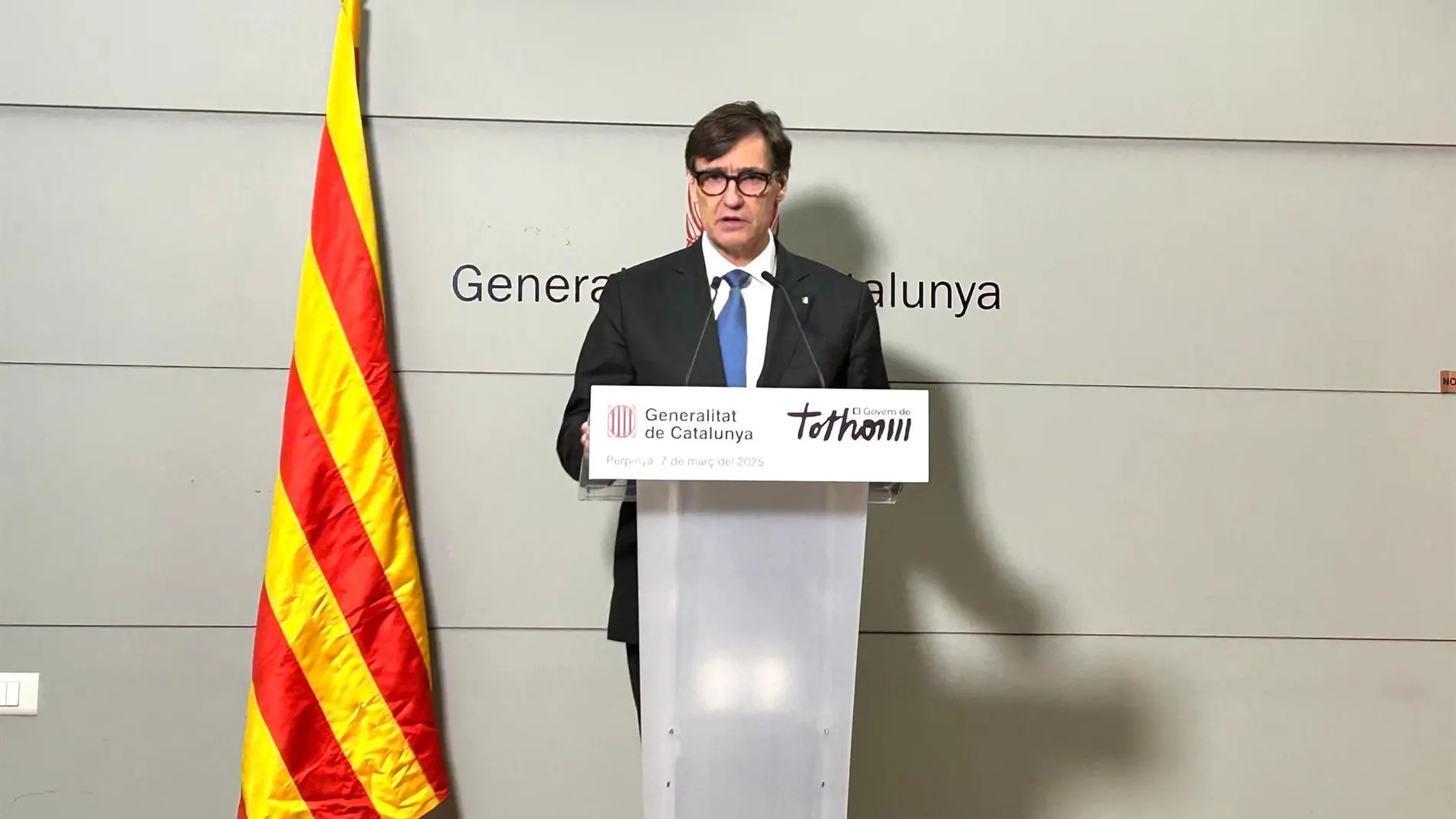 El presidente de la Generalitat, Salvador Illa, en una declaración desde la Casa de la Generalitat en Perpignan (Francia)