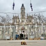 València homenajea en la 'mascletà' de este viernes al pirotécnico Sirvent, fallecido en una explosión en su empresa