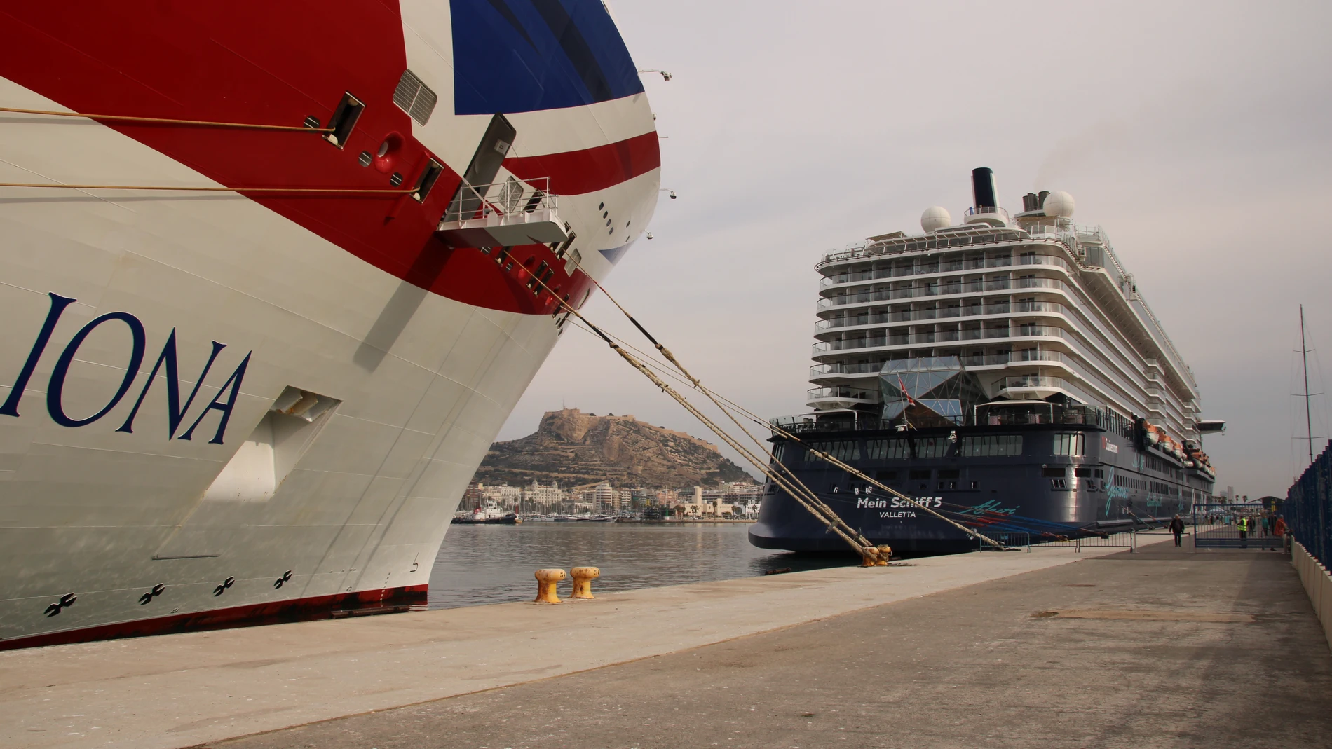 Alicante espera a lo largo de todo el año a 243.000 cruceristas