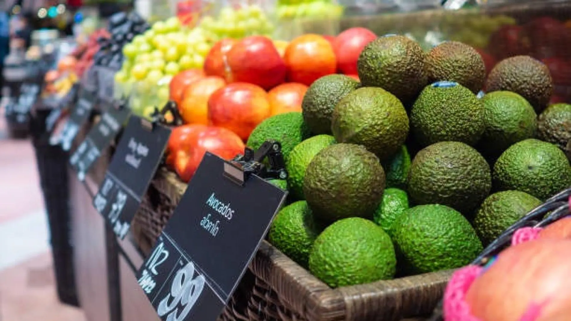 Aguacates en supermercadoL