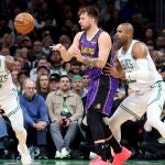 Lakers Celtics Basketball