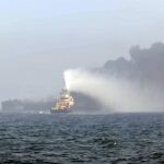Colisionan un petrolero y un buque mercante frente a la costa oriental de Reino Unido