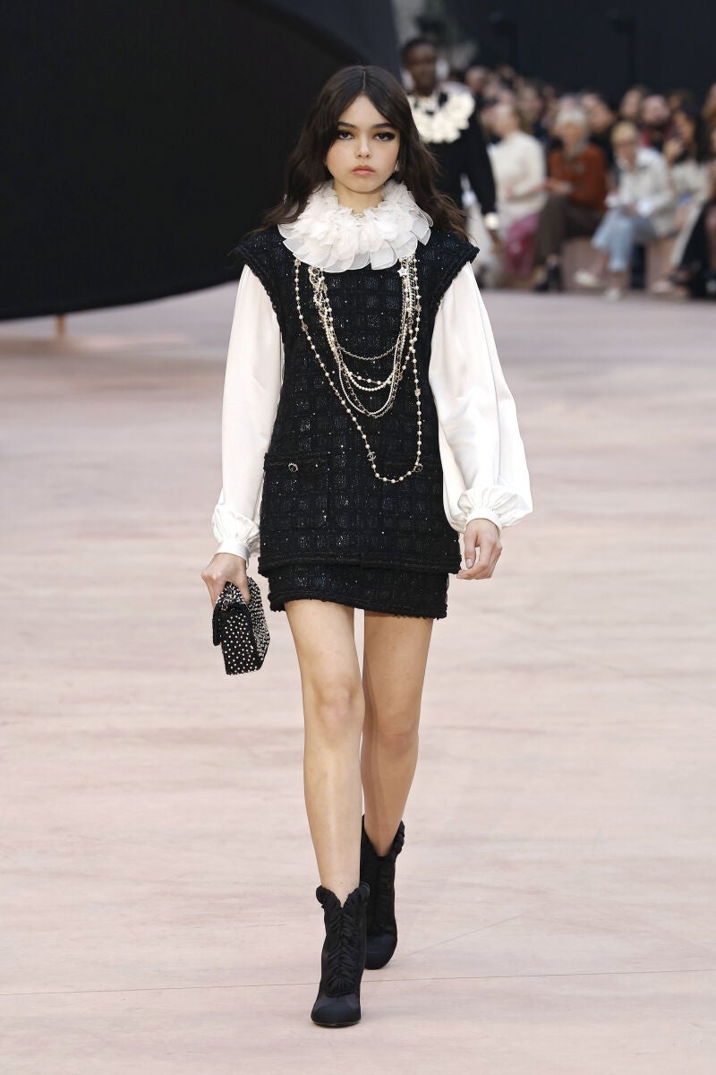 Desfile Otoño-Invierno 2025 de Chanel en París.