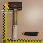 Suc.-Ingresa en prisión por amenazar con un cúter y un martillo a un menor en Cambre (A Coruña) para robarle el móvil