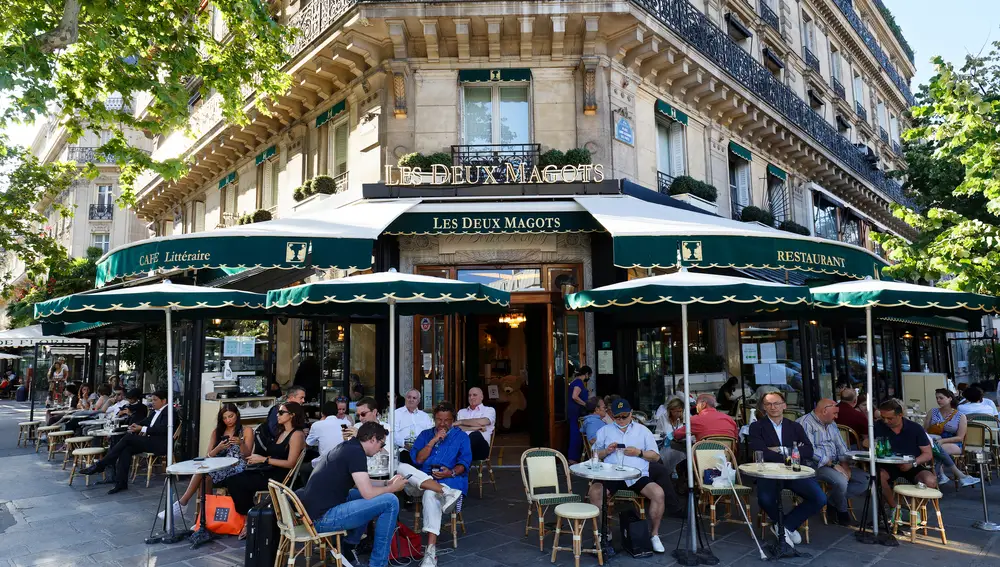 El café les deu -magots, Saint Germain des pres, Paris