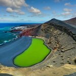 España tiene una playa de agua verde que ha sido escenario de icónicas películas