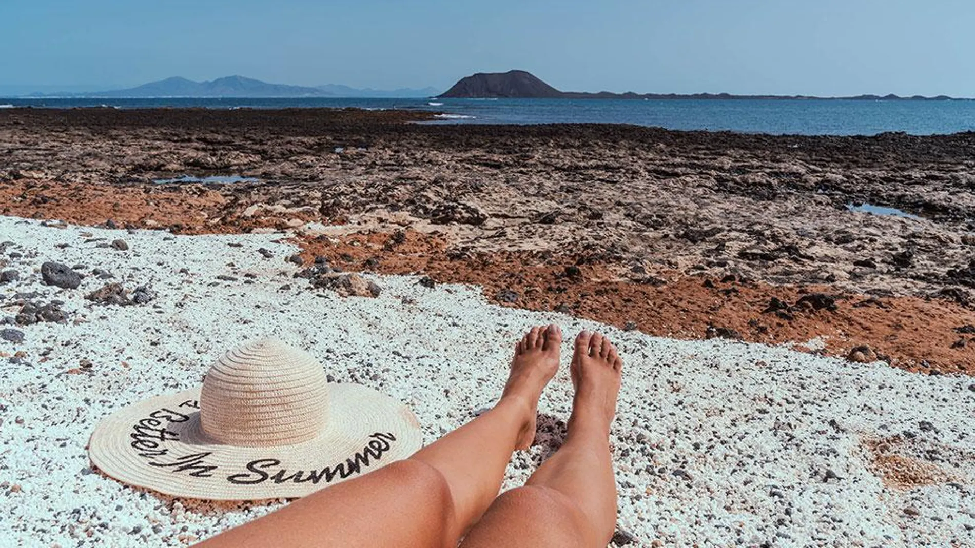 España tiene una playa llena de palomitas de maíz perfecta para disfrutar este verano