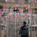 Preparativos de la mascletà de Pirotecnia Tomás