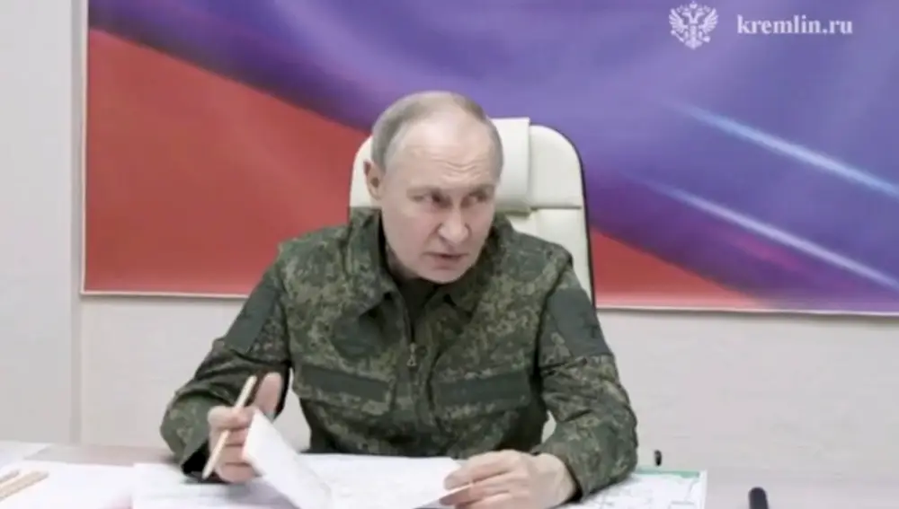 Russian President Putin visits military headquarters in the Kursk region