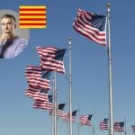 Un estadounidense pensativo junto a una bandera de Cataluña