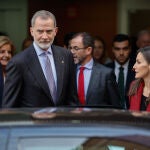 Los Reyes se reúnen con colectivos empresariales y asociaciones sociales para conocer la marcha de las tareas de reconstrucción de las zonas afectadas por la dana