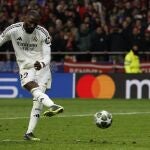 Rüdiger tira el quinto y definitivo penalti