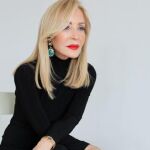 Carmen Lomana