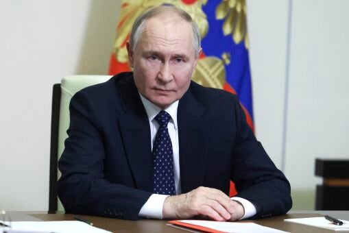 Guerra Rusia - Ucrania, en directo hoy: Putin decreta estado de emergencia tras el ataque a una base aérea estratégica en Saratov, Rusia