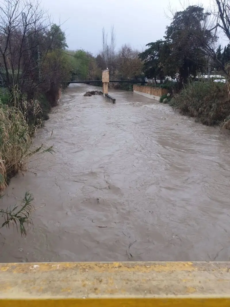El Ayuntamiento de Jaén mantiene la vigilancia en la vega de los ríos y apela a la precaución de la ciudadanía