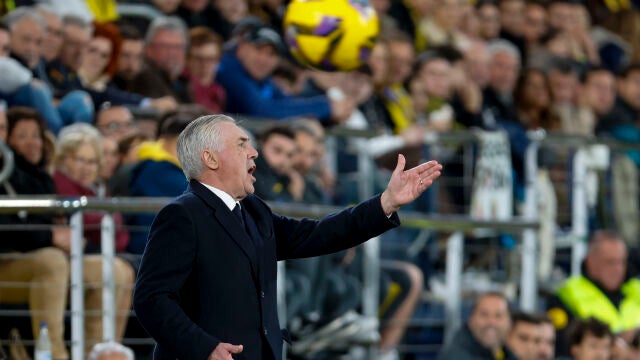 Carlo Ancelotti, durante el partido entre el Villarreal y el Real Madrid