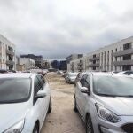 Vecinos del barrio Aeropuerto reclaman el SER ante "el colapso" de vehículos de trabajadores en la zona