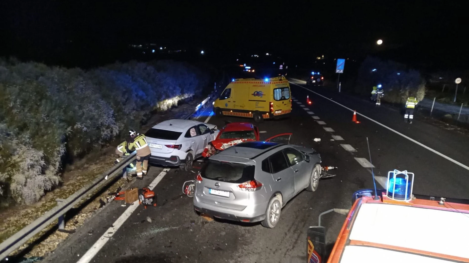 Mueren dos personas y dos resultan heridas en un accidente de tráfico en Caravaca de la CruzREMITIDA / HANDOUT por EMERGENCIAS 1-1-2 REGIÓN DE MURCIAFotografía remitida a medios de comunicación exclusivamente para ilustrar la noticia a la que hace referencia la imagen, y citando la procedencia de la imagen en la firma16/03/2025