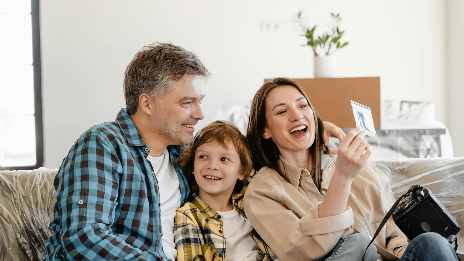 Padres con su hijo