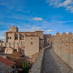 Vista del barrio antiguo y de la Catedral de Ávila