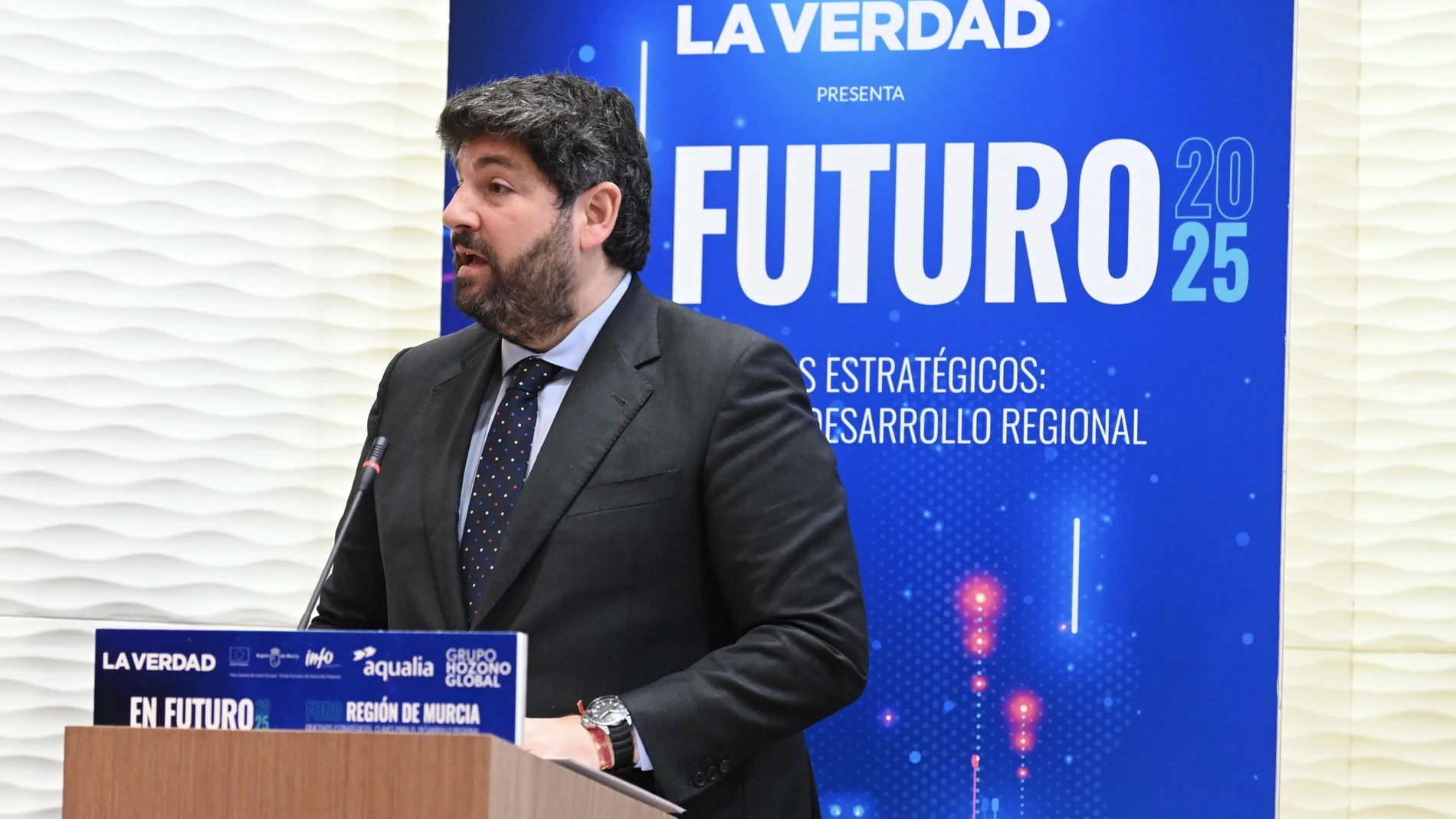 El presidente de la Comunidad, Fernando López Miras, inauguró hoy el Foro ‘En Futuro Región de Murcia 2025’,