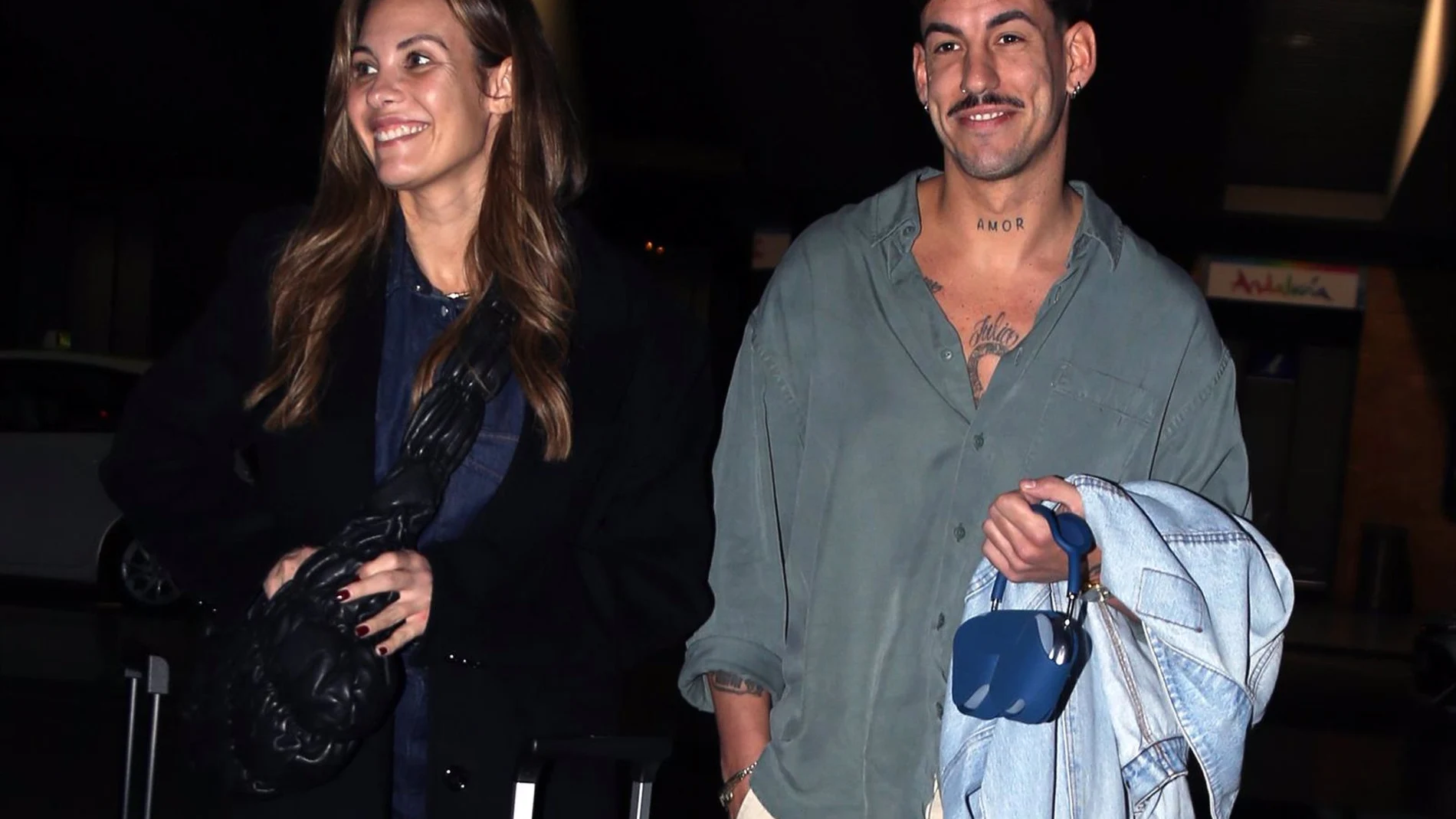 Luitingo, abatido, denuncia que sufre ciberacoso. La razón de su ruptura con Jessica Bueno, al descubierto