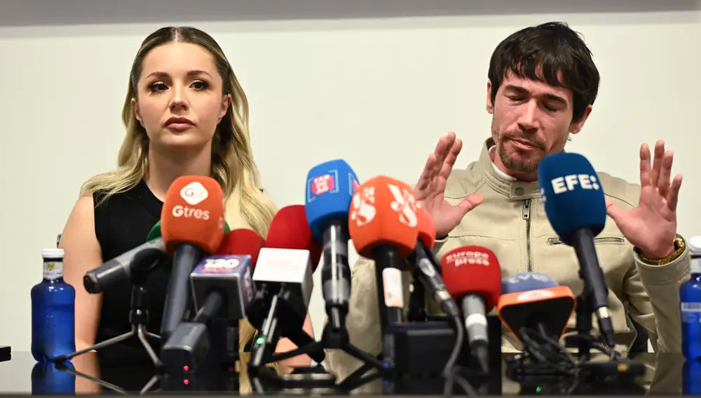 Rueda de prensa de Juan José Ballesta tras el rechazo de la jueza a procesarle por agresión sexual por falta de pruebas