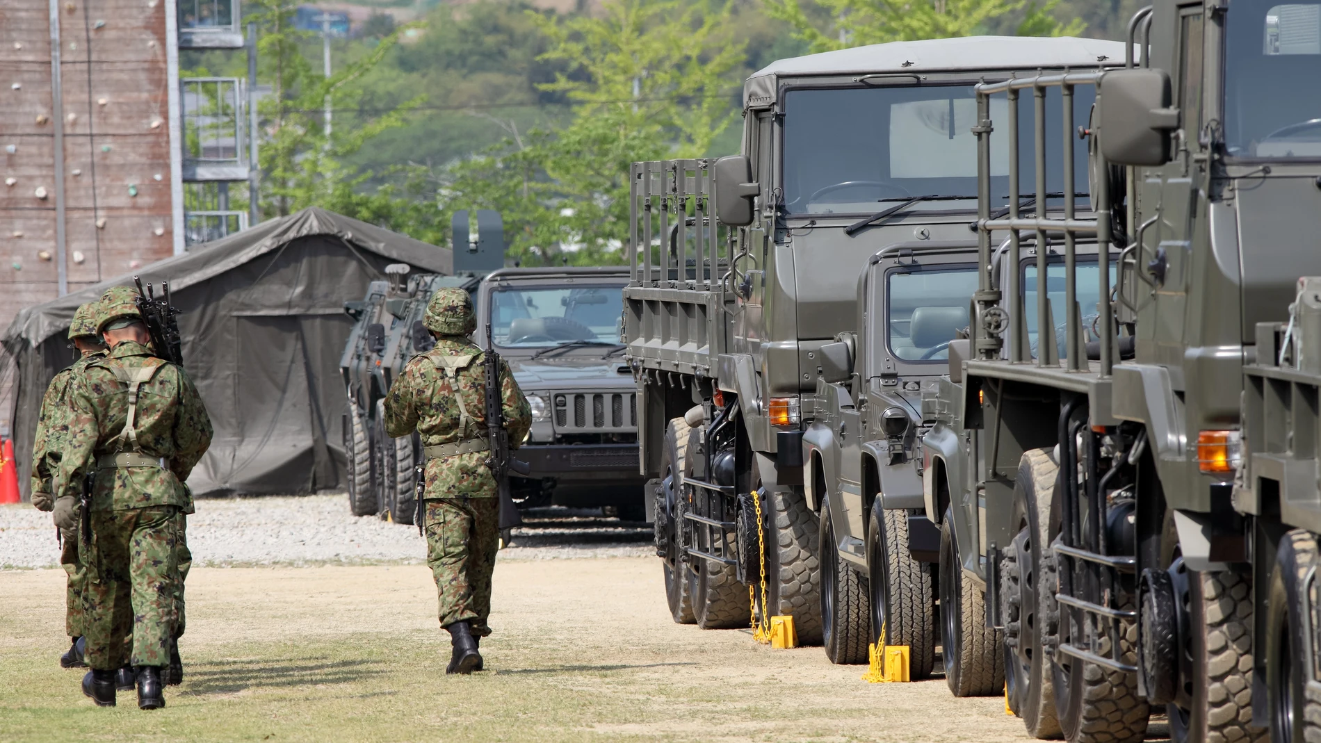 Las grandes potencias militares del mundo cuentan con distintas bases de sus fuerzas armadas en los distintos países del planeta