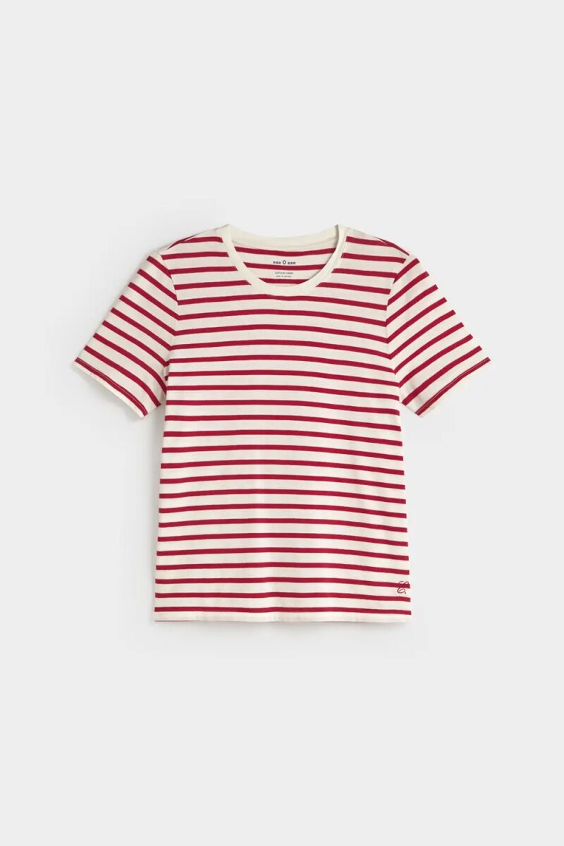 Camiseta de rayas marineras.