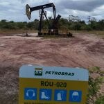 Máquina de extracción de petróleo. Entre Ríos, Bahía, Brasil