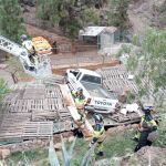Fallece un hombre tras precipitarse con su coche por un barranco en Canarias