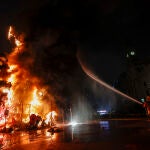 Valencia cierra las Fallas 2025 con la tradicional Cremà