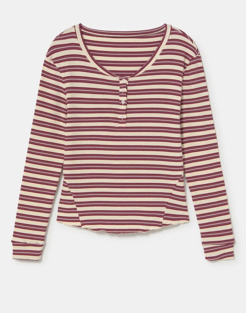 Camiseta de estampado de rayas.