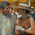 Julia Roberts con vestido de lunares en 'Pretty Woman'.