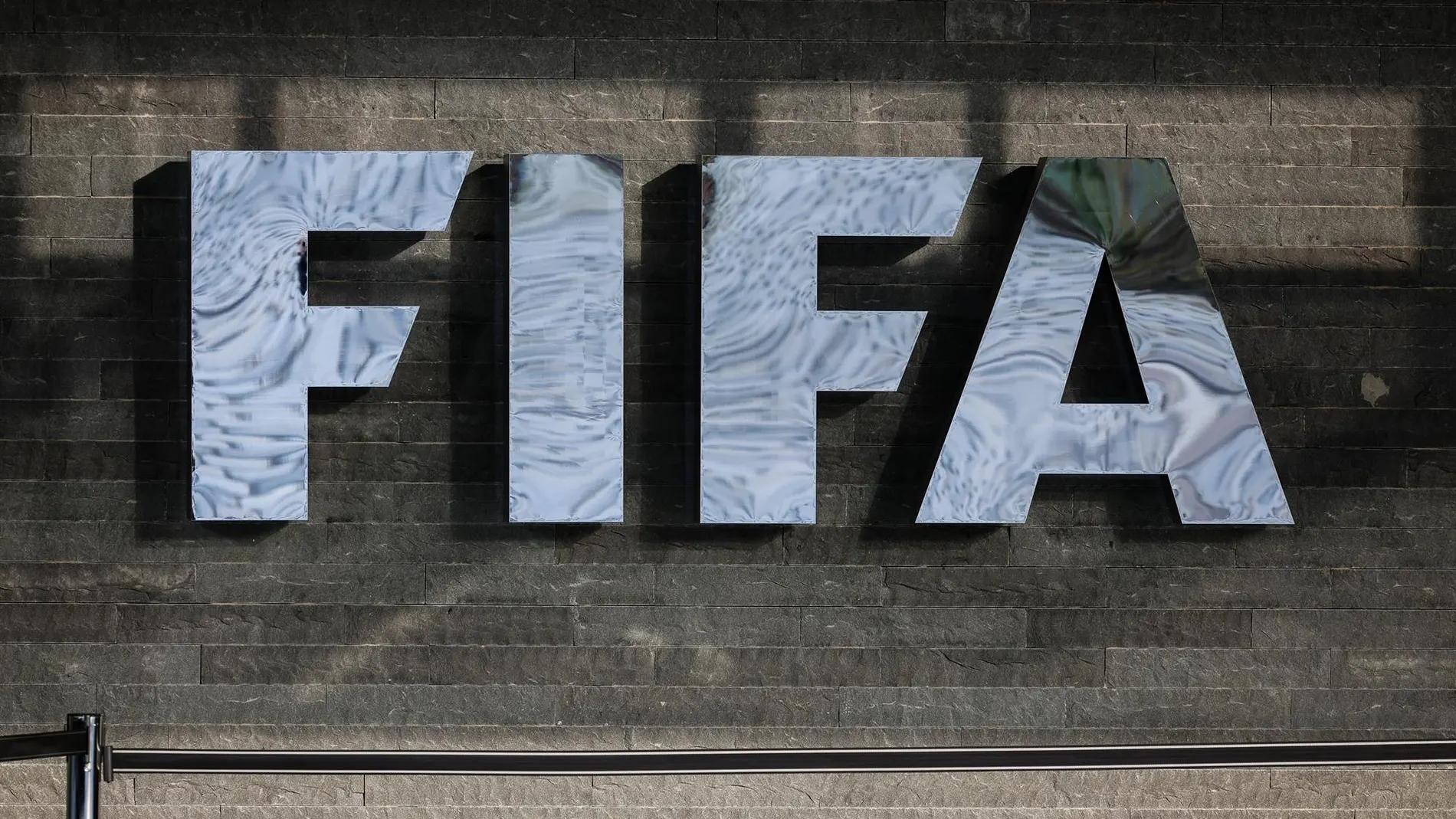 Fútbol.- La FIFA excluye del Mundial de Clubes al Club León por compartir propietario con el Pachuca