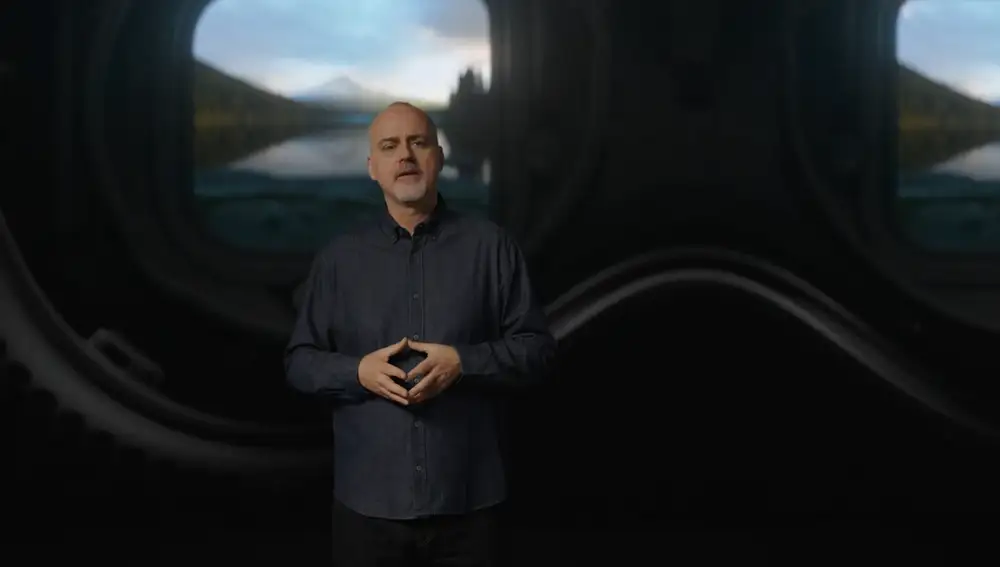 Mike Rockwell presentando la Vision Pro