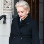 Carolina Herrera en el funeral de su marido