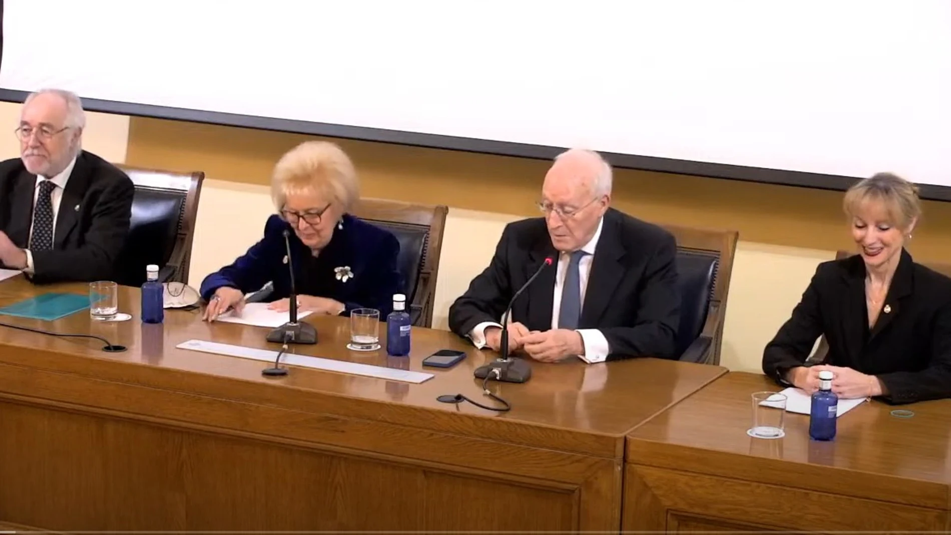 Académicos reivindican el reinado de Felipe VI: "Ha contribuido de forma decisiva a nuestra prosperidad económica"