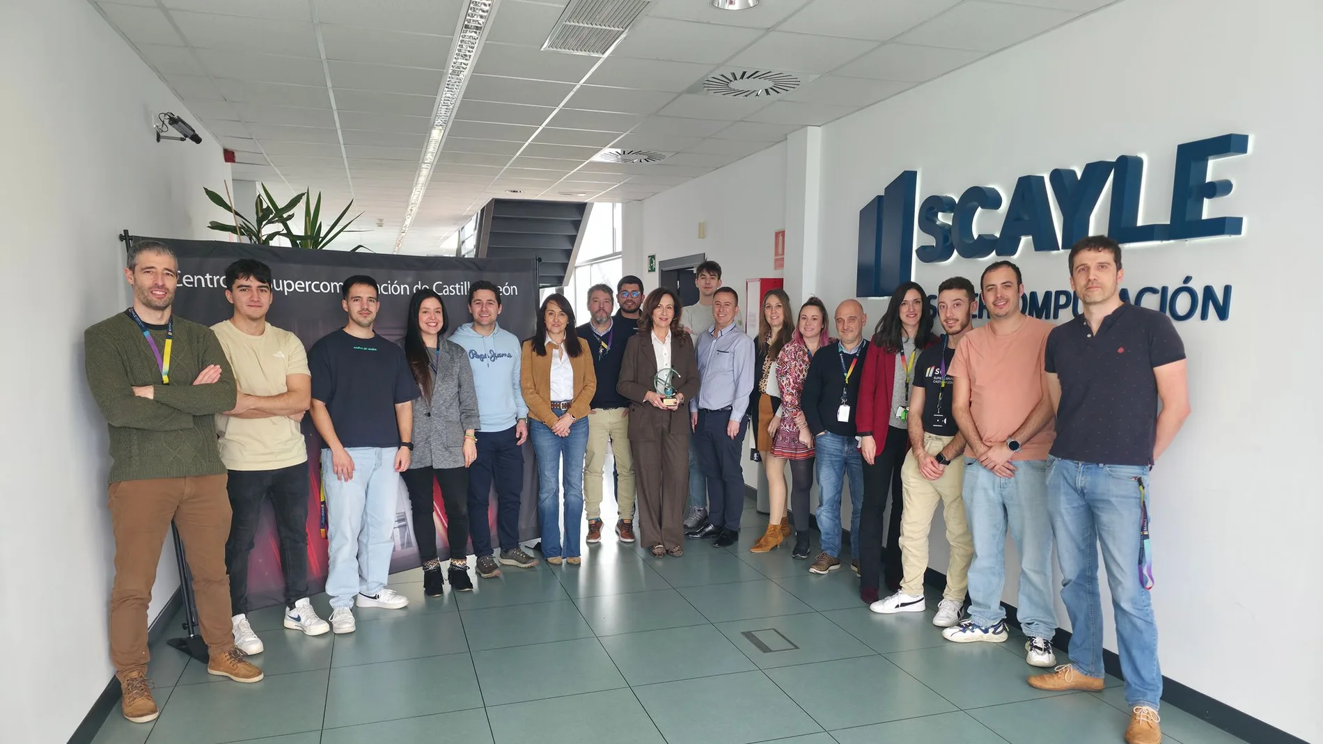 Foto de familia del equipo del Centro de Supercomputación de Castilla y León (Scayl)