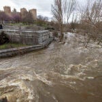 Río Adaja a su paso por Ávila