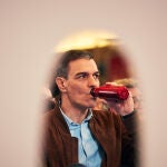 Sánchez asiste al 13º Congreso del PSN en Pamplona